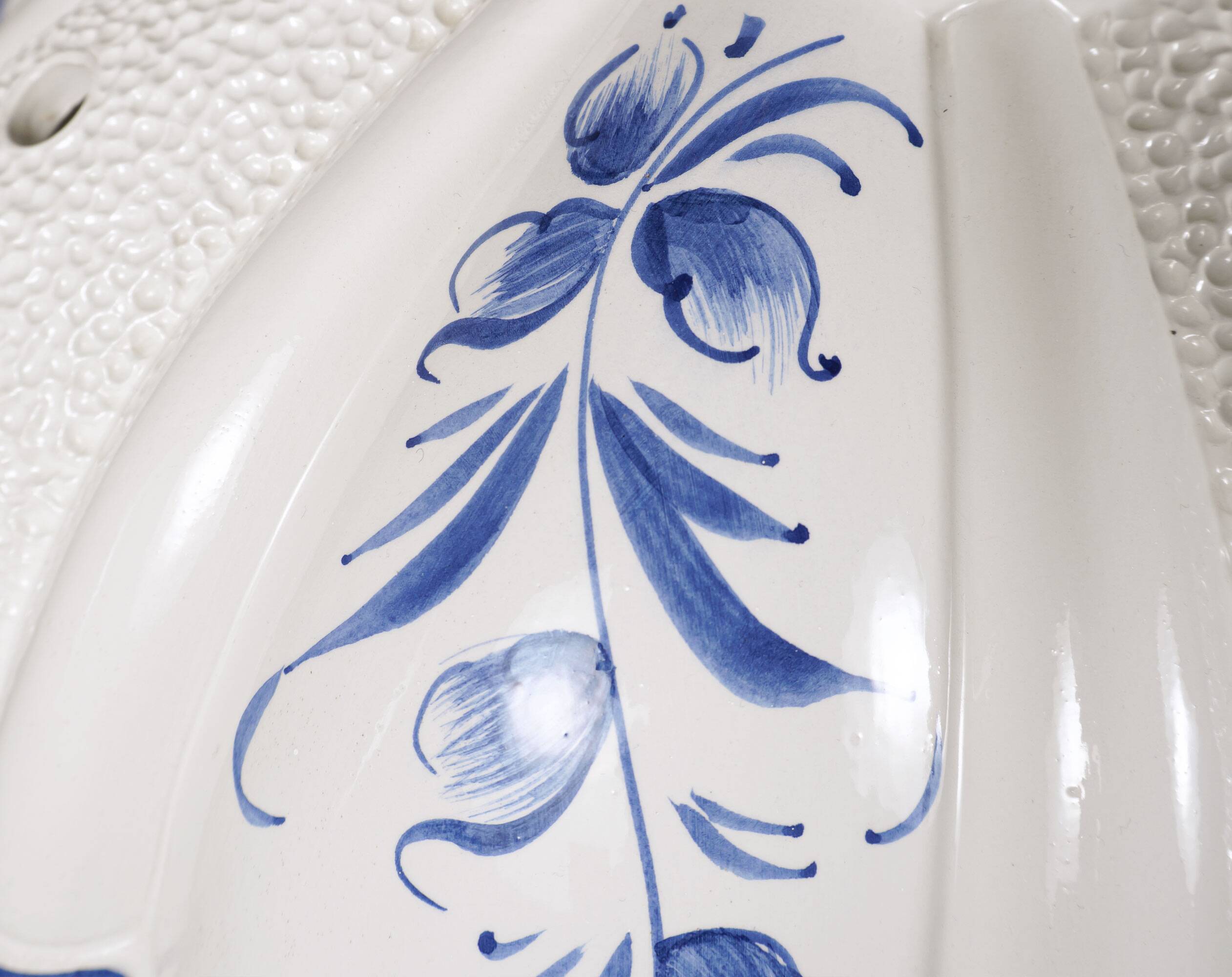 1980s Vintage Hand-Painted Portuguese Pierced Pottery Pendant Lamp