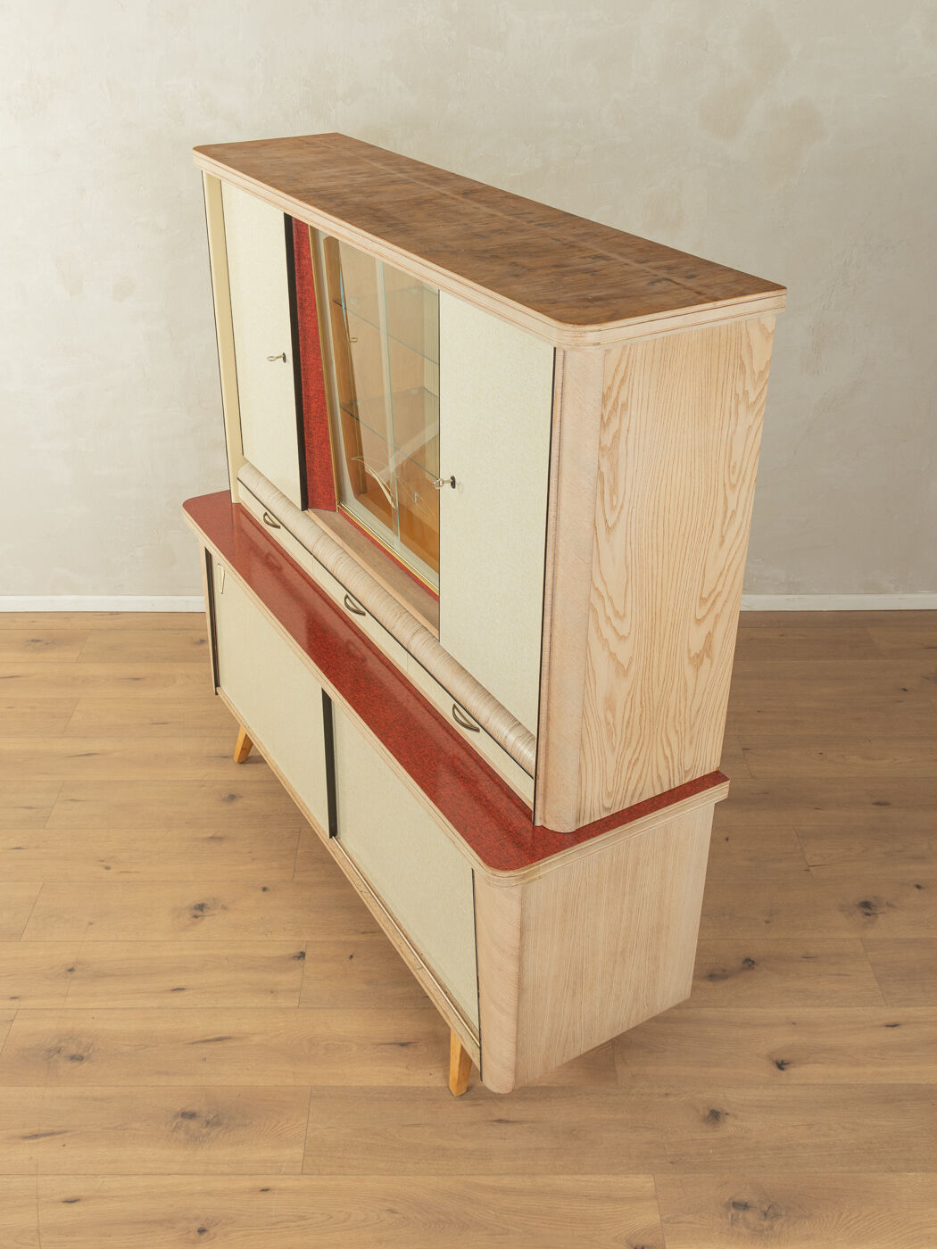 Kitchen cabinet from the 1950s