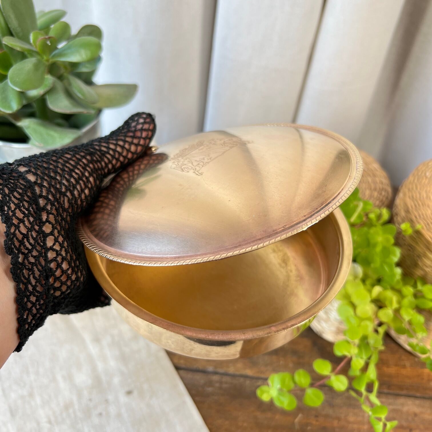 Pocket tray or box made of brass "N"