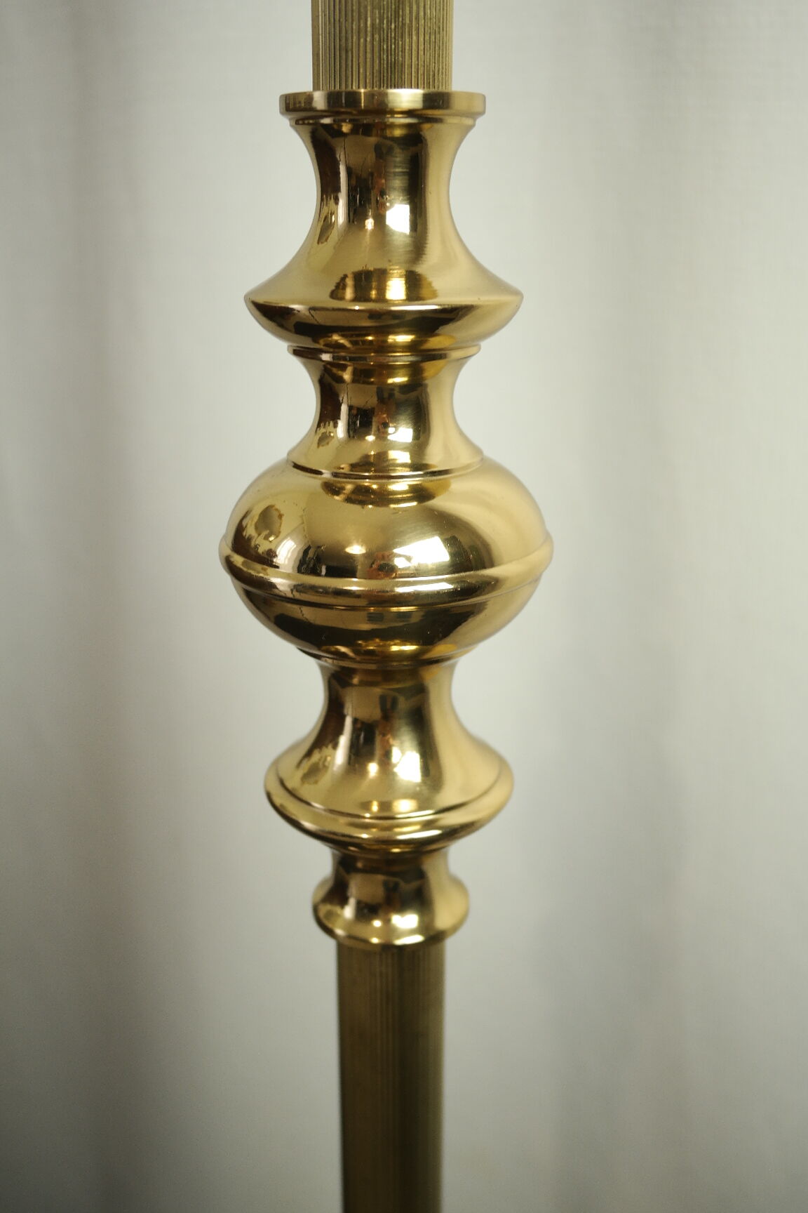 Art Deco brass coat rack from the 20th century.