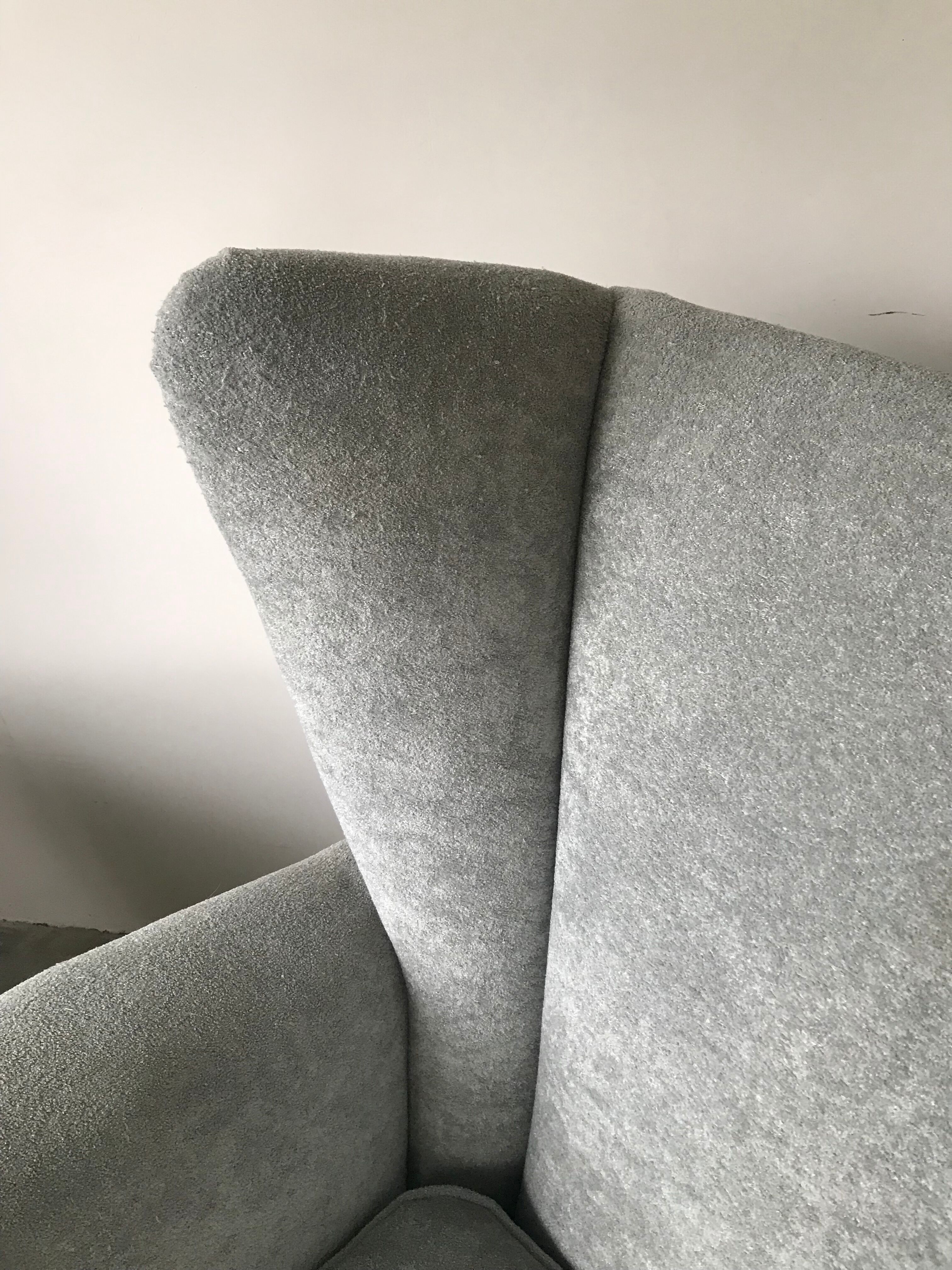 Pair of italian armchairs in velvet