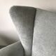 Paire de fauteuils italiens en velours