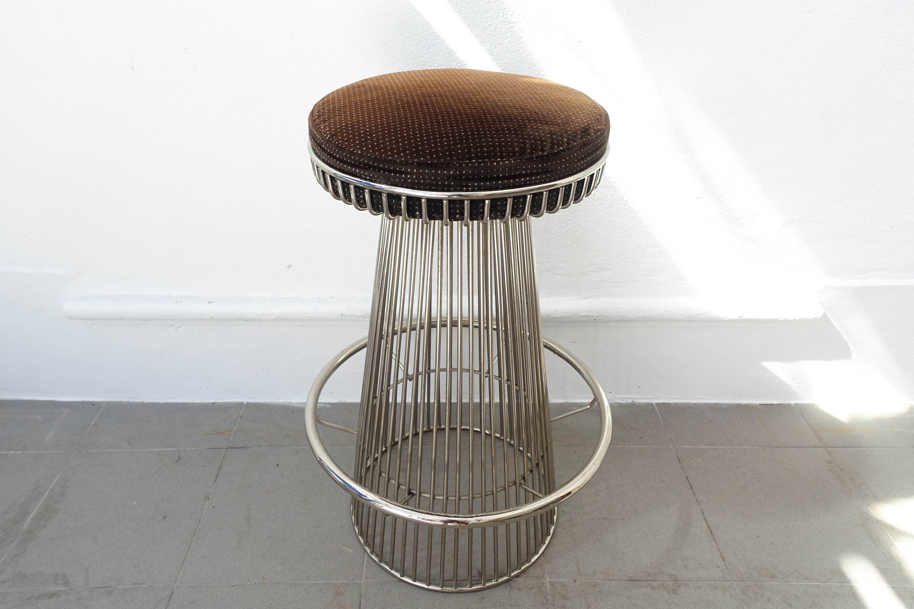 Vintage wire-frame bar stool