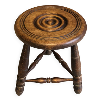 Tabouret tripode rond en bois foncé