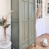 Armoire parisienne vintage