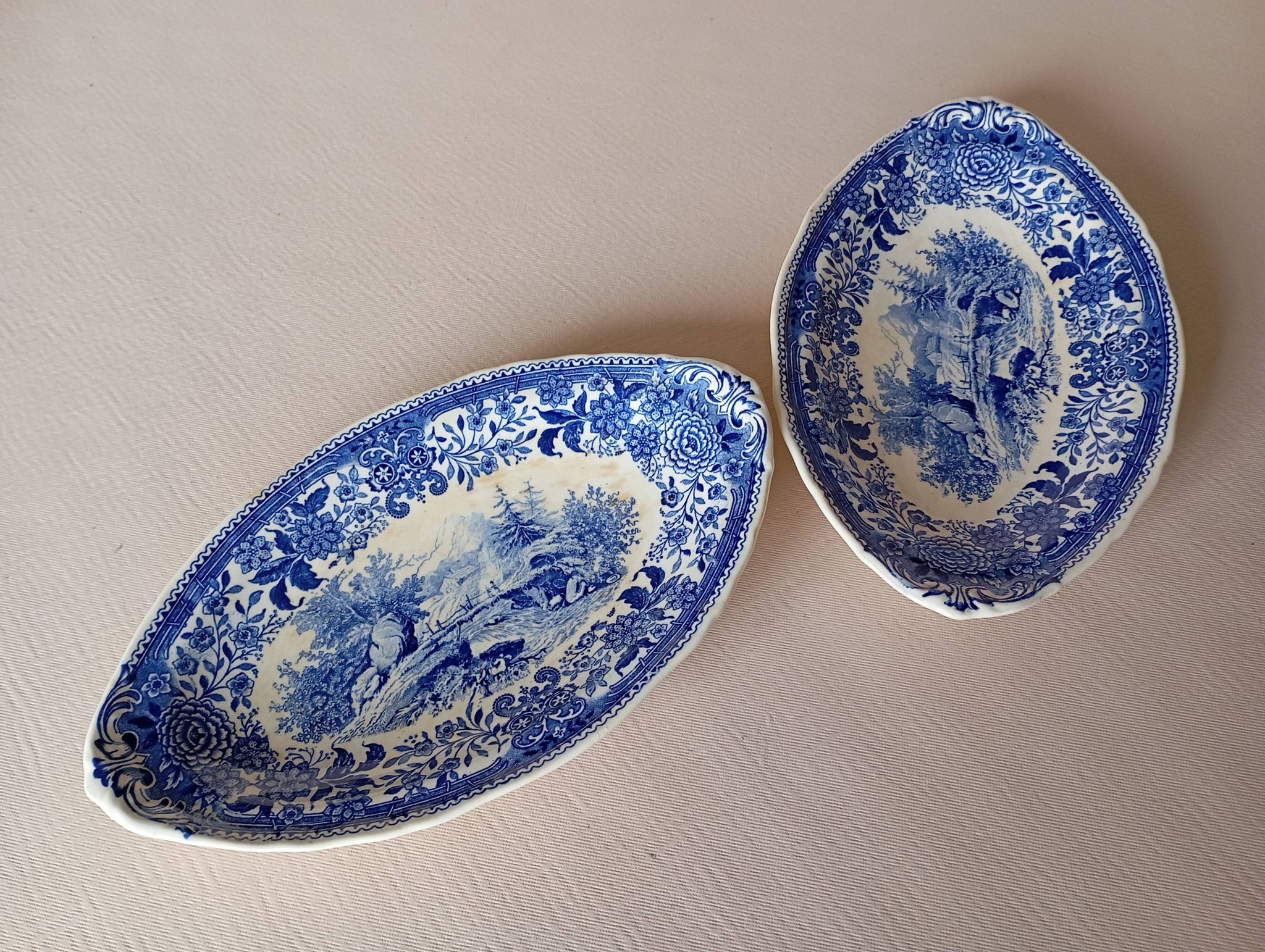 "Burgenland" blue bowls Villeroy & Boch Mettlach