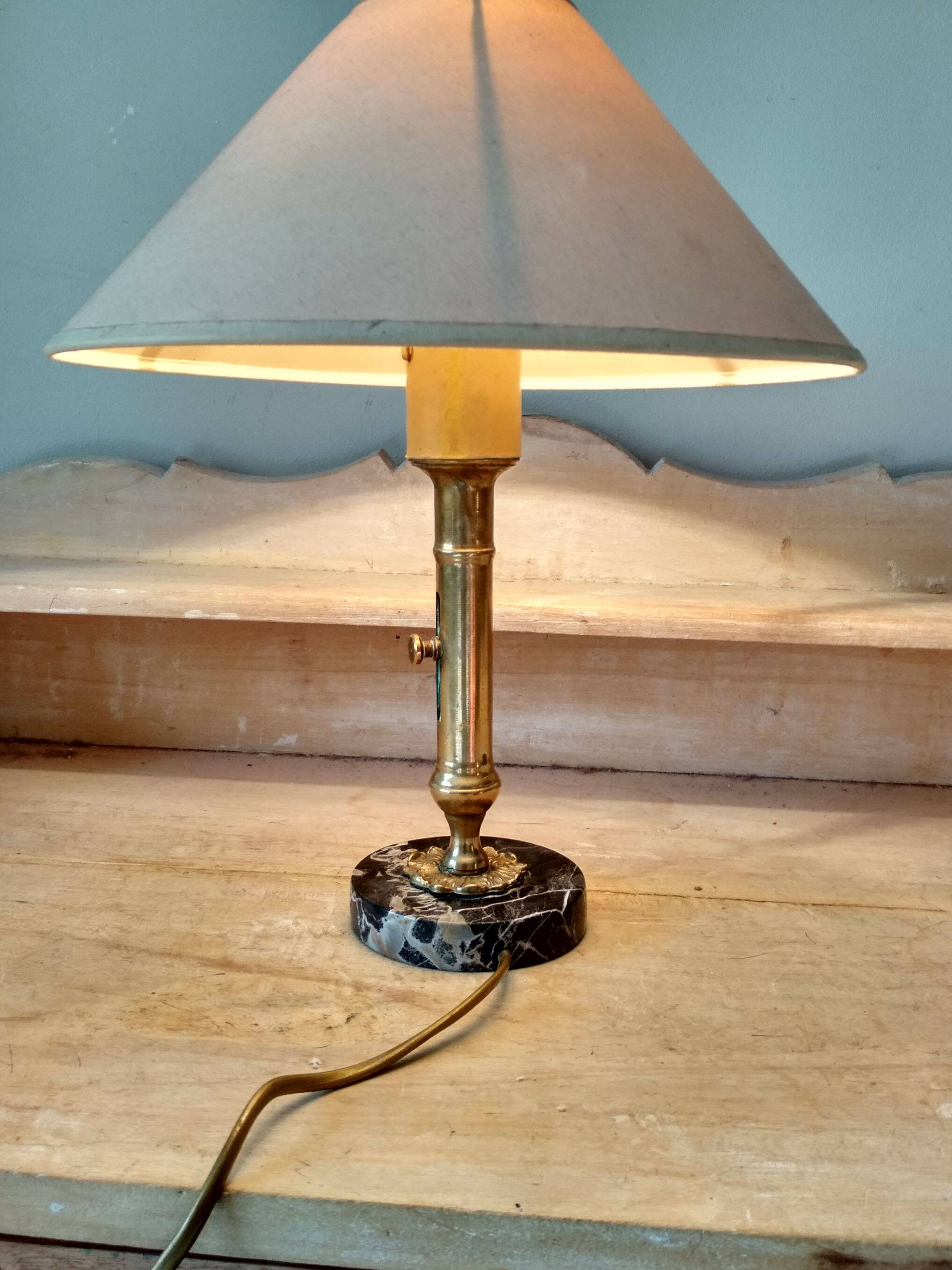 Table lamp with brass candle holder and marble base