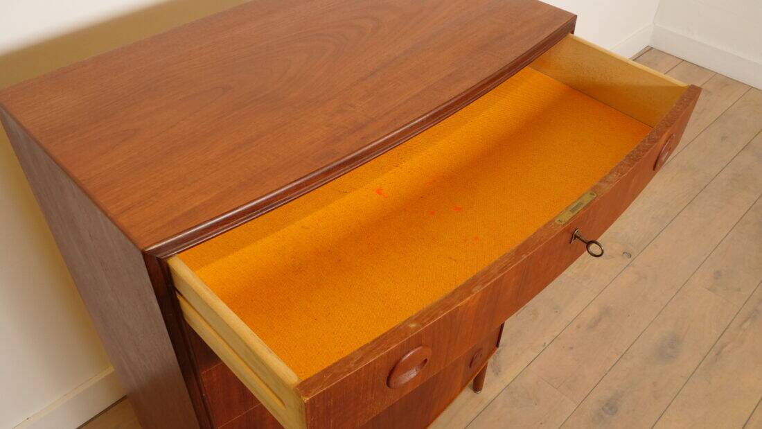 Vintage Danish chest of drawers | Teak | 7 drawers | 114 cm