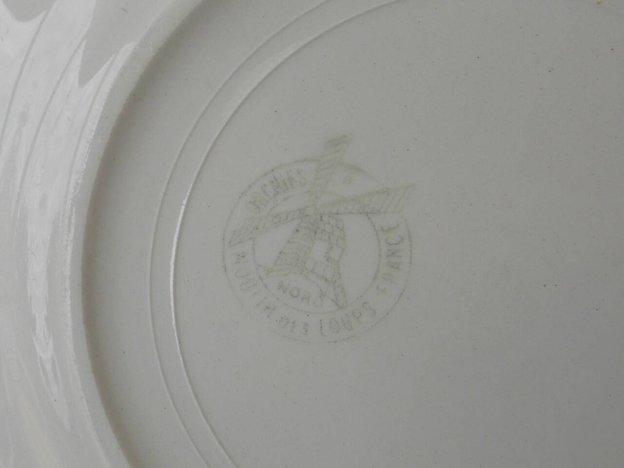 Set of 12 earthenware dessert plates from ORCHIES.
