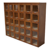 Grande vitrine de mercerie allemande vintage en hêtre, années 1950