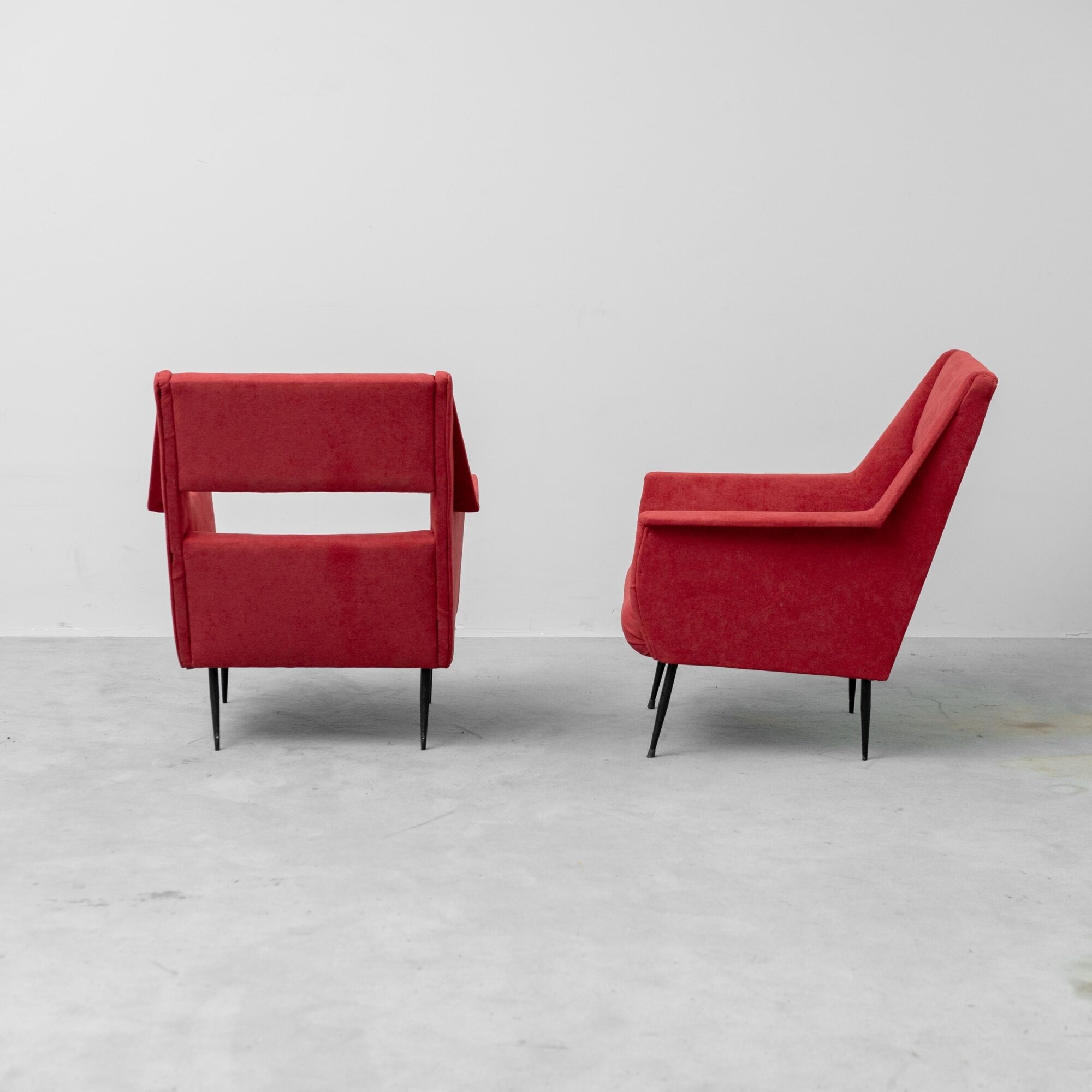 Pair of vintage red armchairs with armrests – 1960s/70s