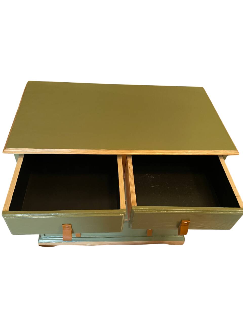 classic chest of drawers