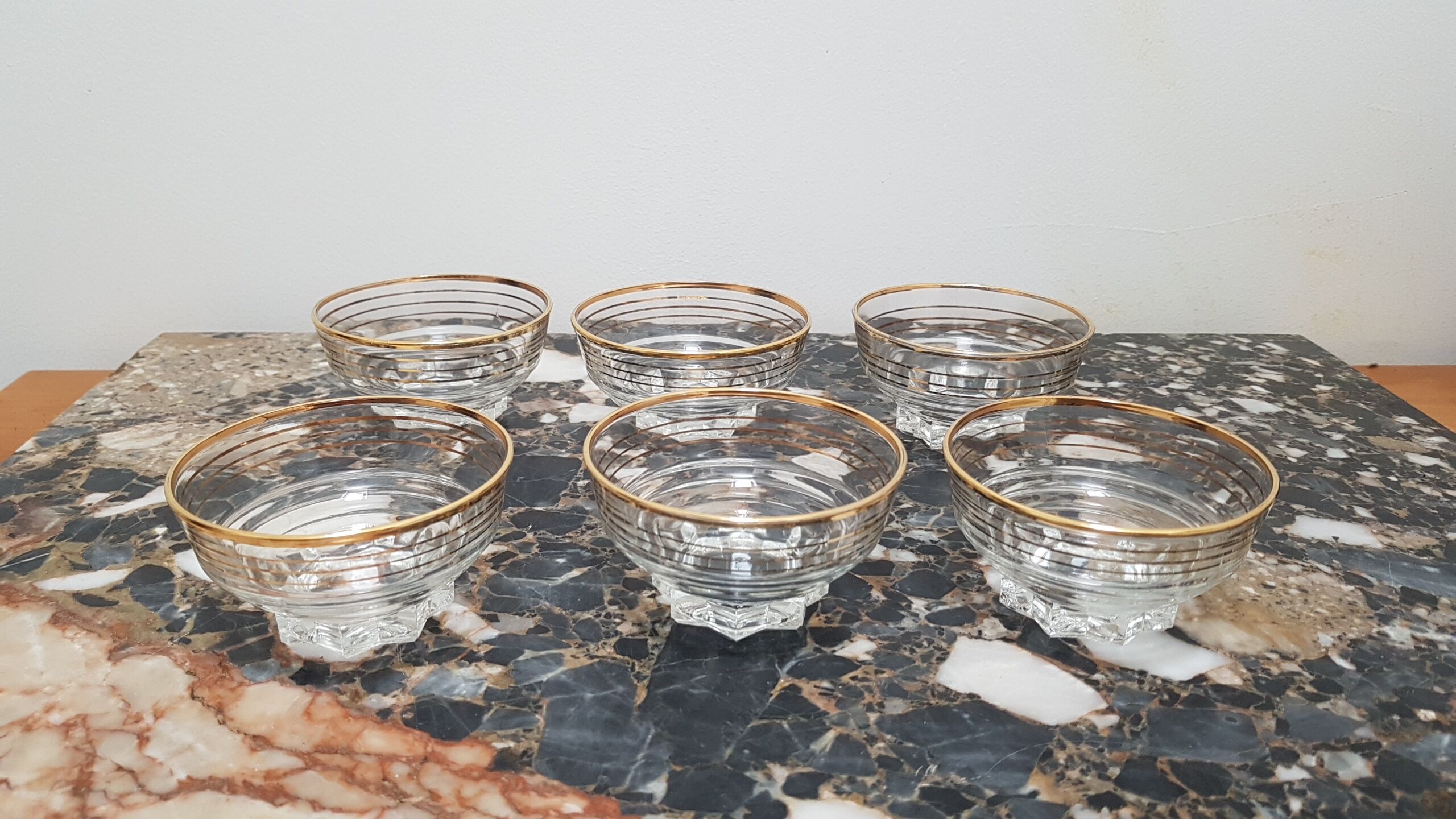 Coupelles art déco avec liseres dorés