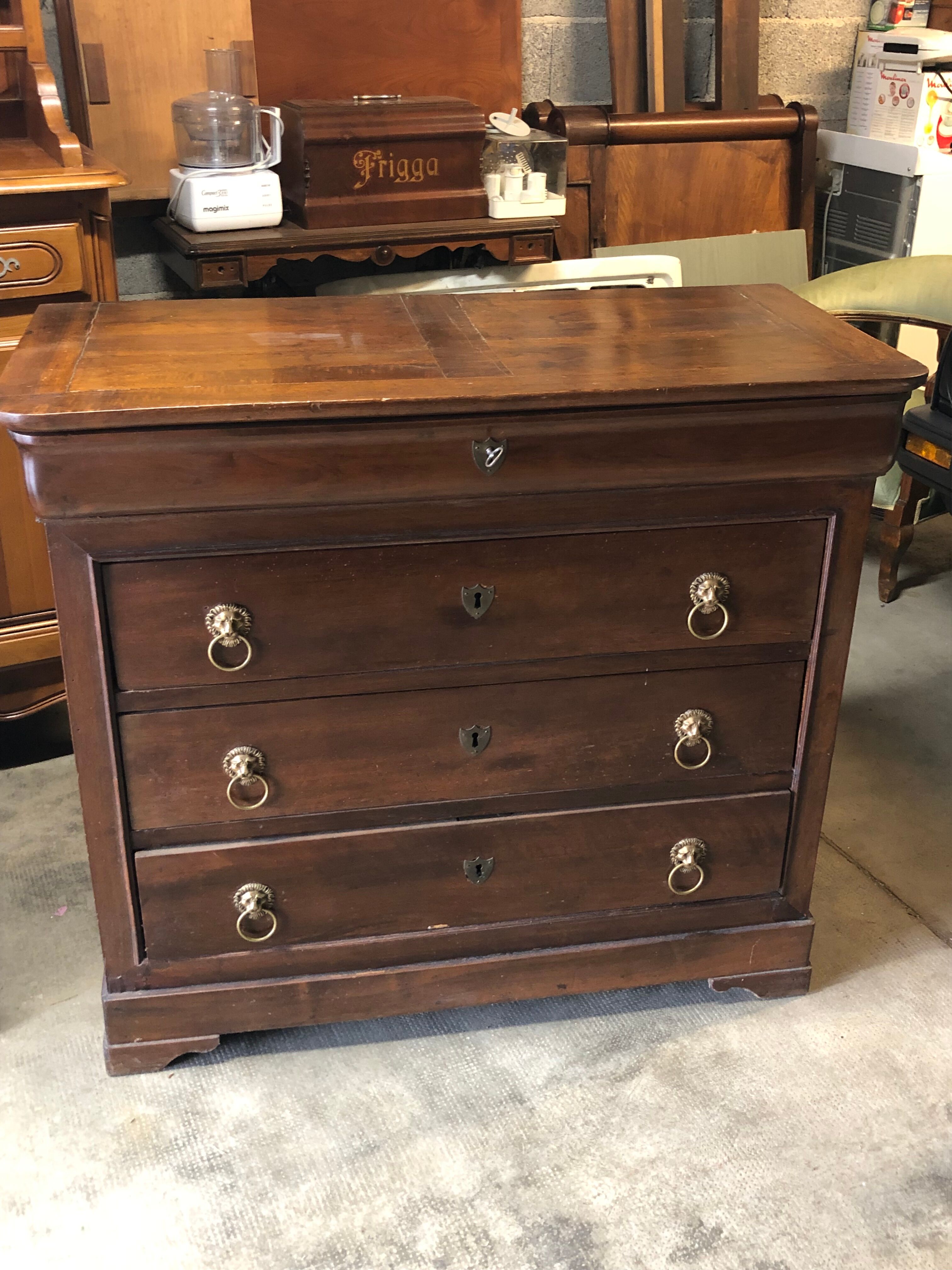 Commode style empire