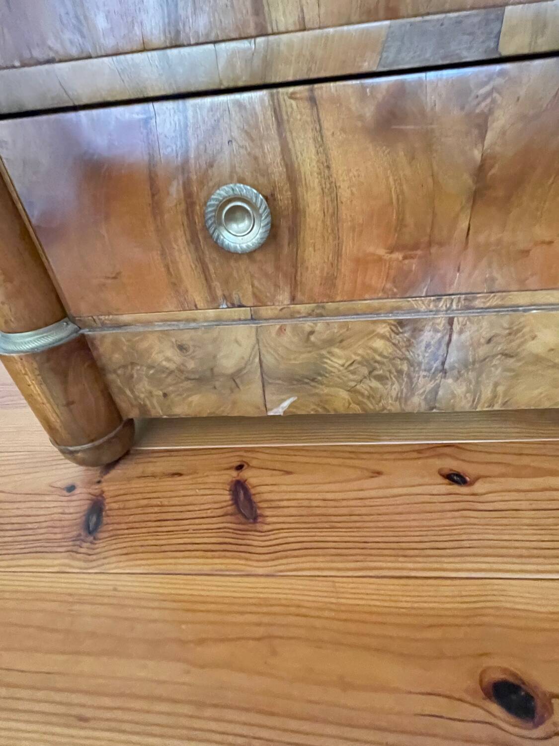 Empire storage chest of drawers