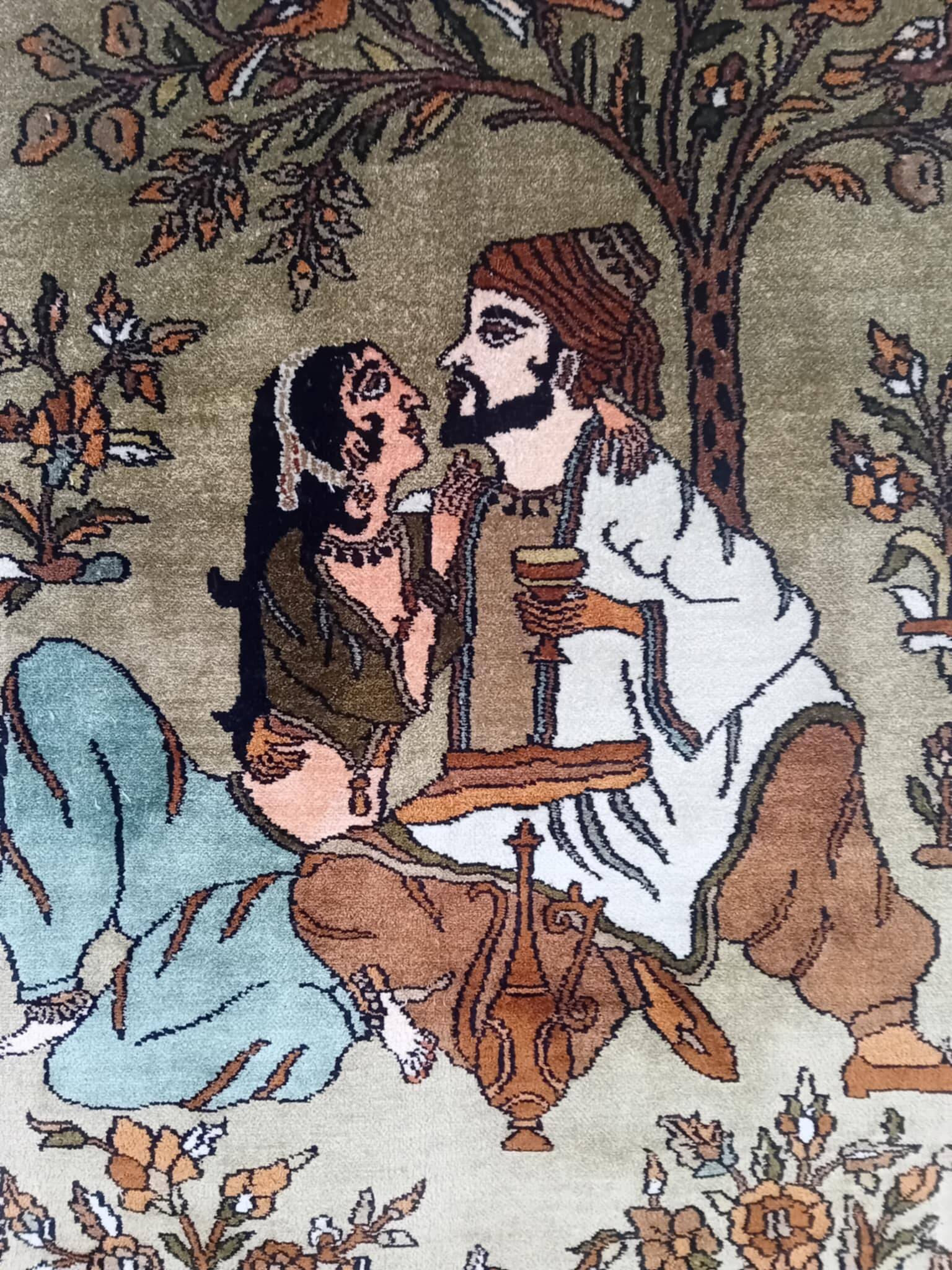 Handmade Persian Tabriz Silk Rug 92x61cm