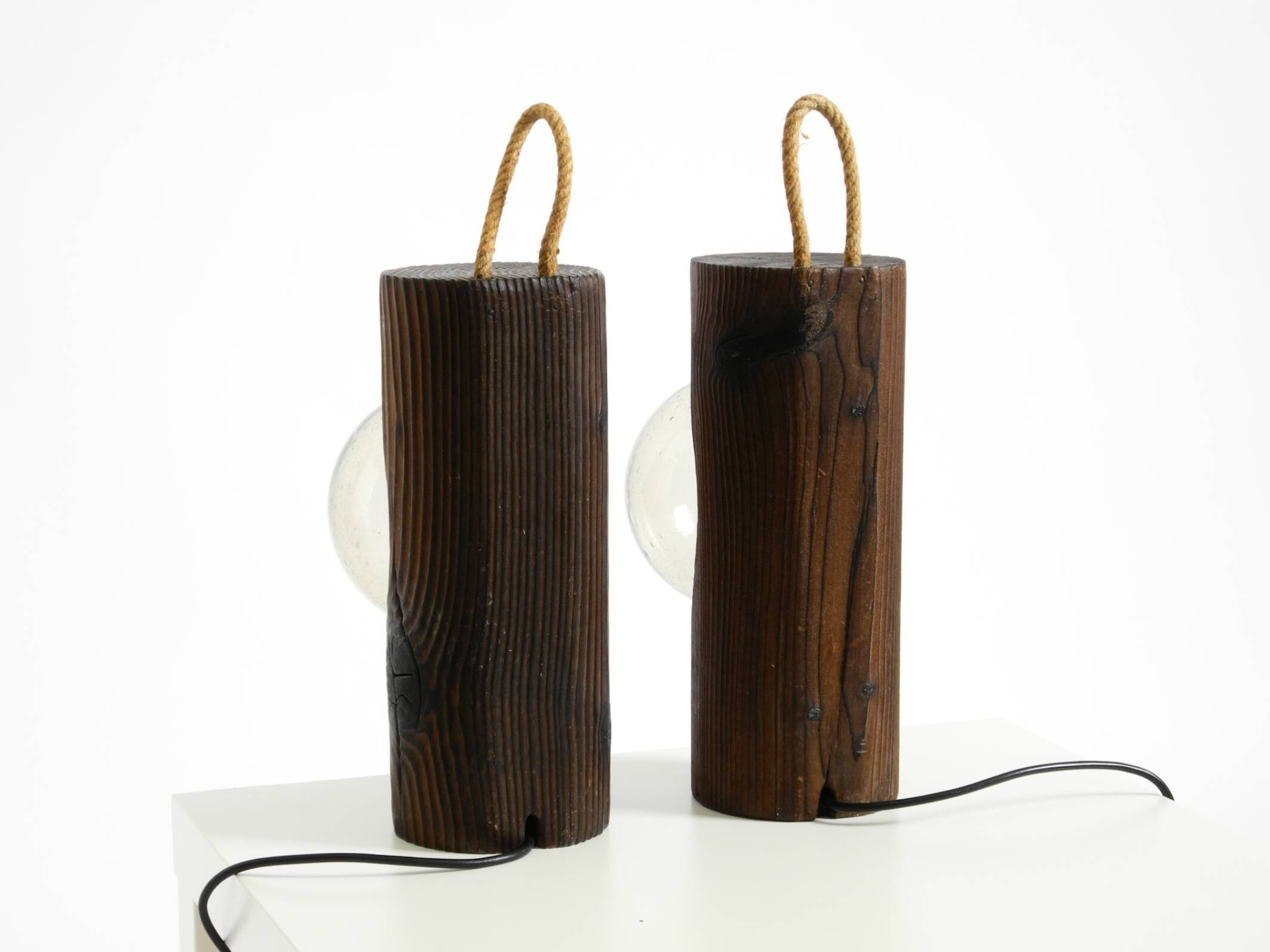 Pair of rare 1960s Temde table and wall lamps made of solid pine