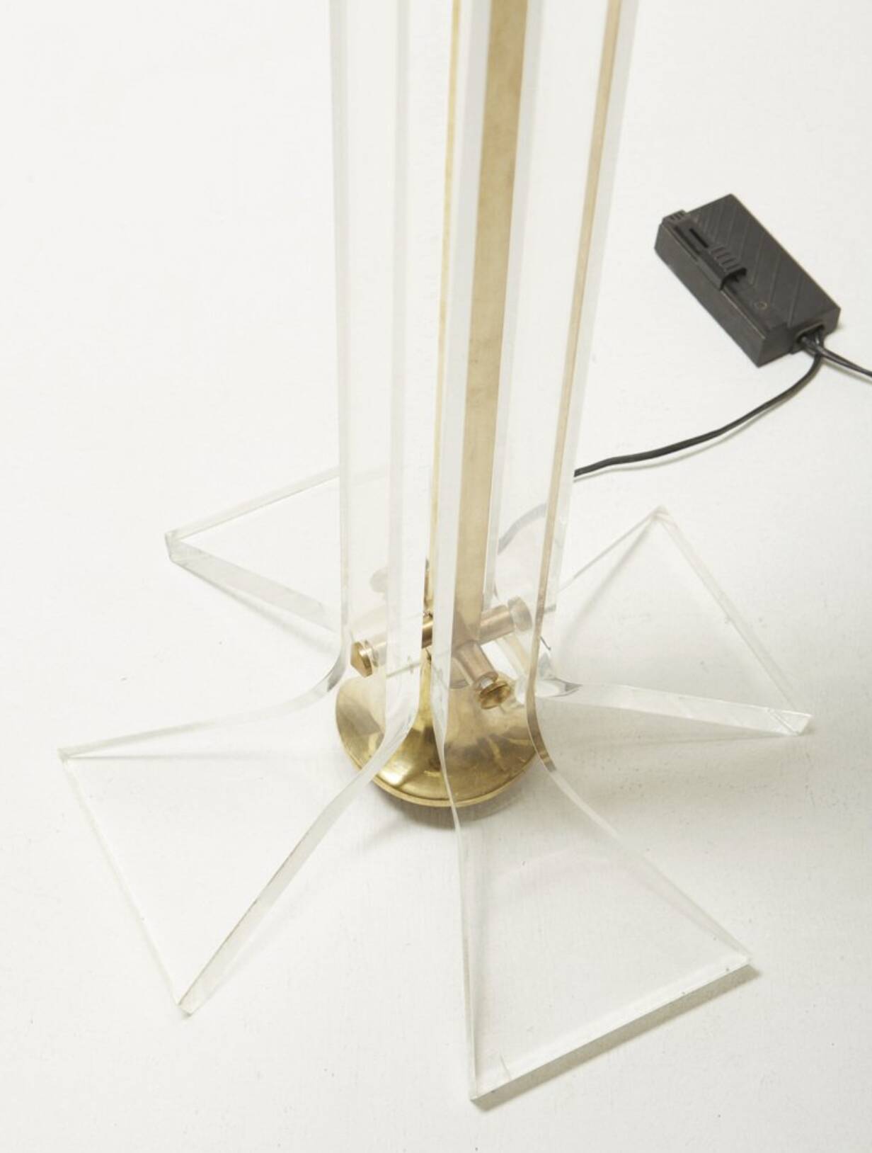 Acrylic glass and brass floor lamp Hollywood Regency, 1970s