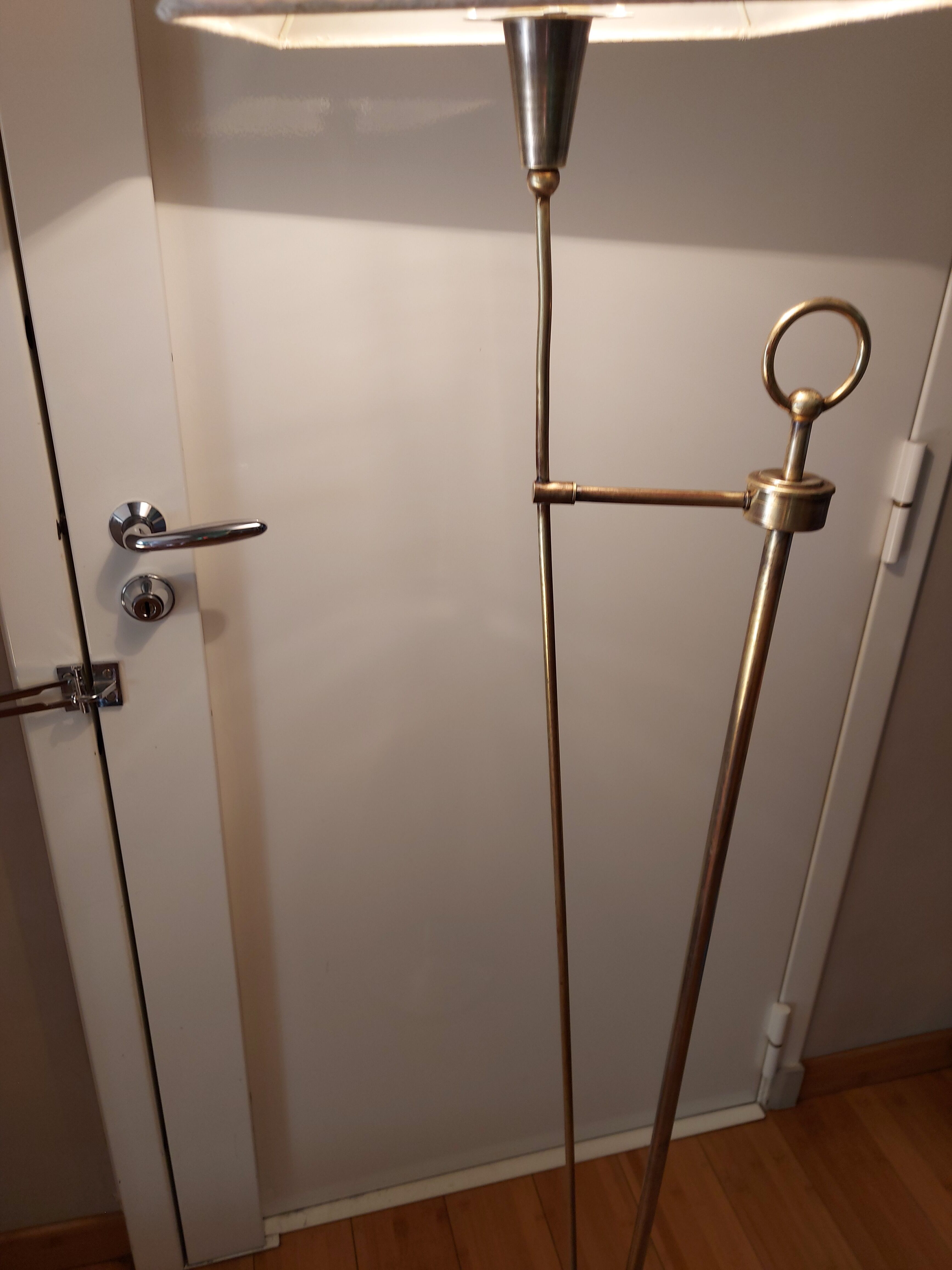 50'S lunel brass lamppost