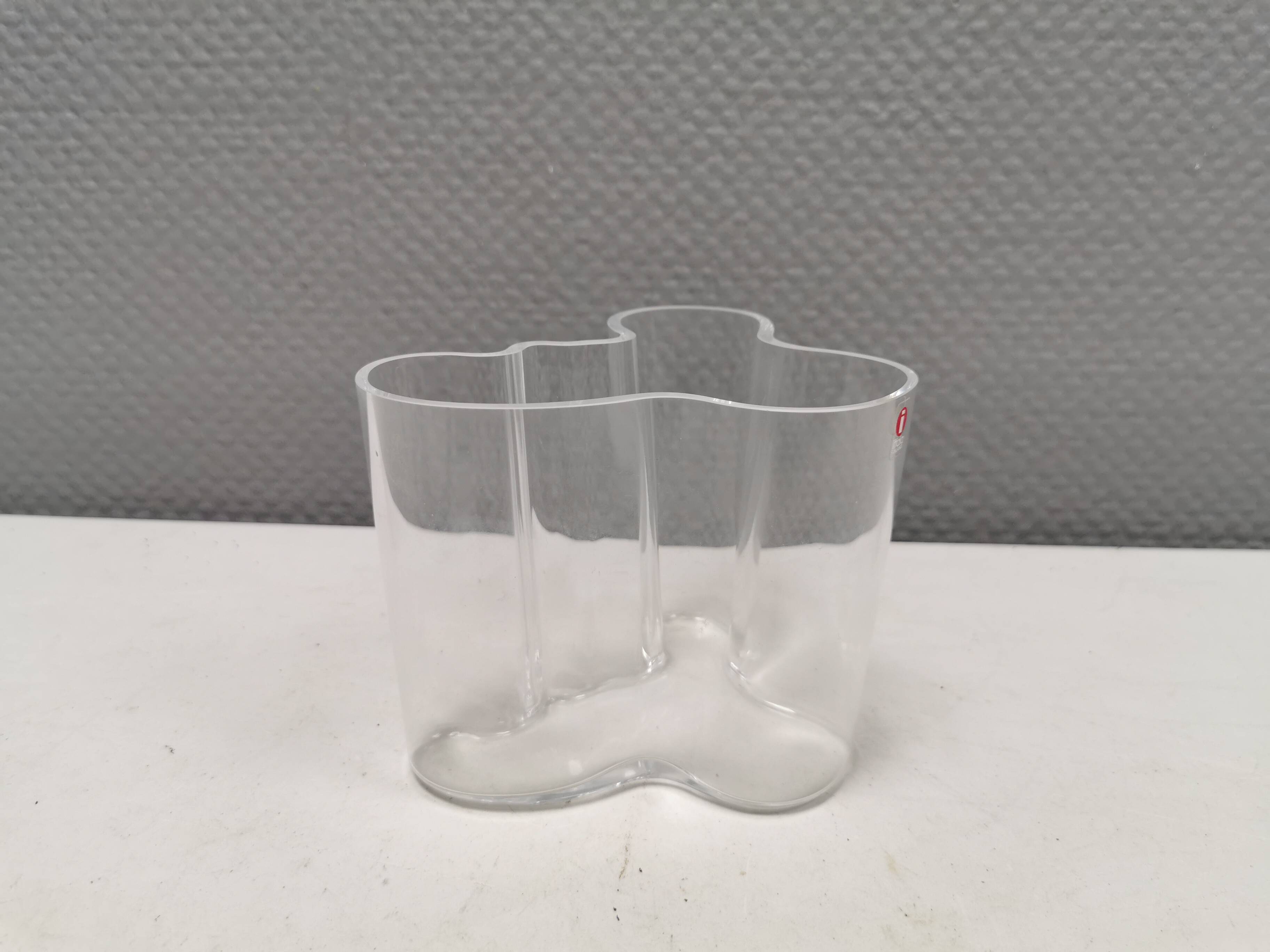 Beautiful Iittala vase designed by Aalto in 1936 Finland