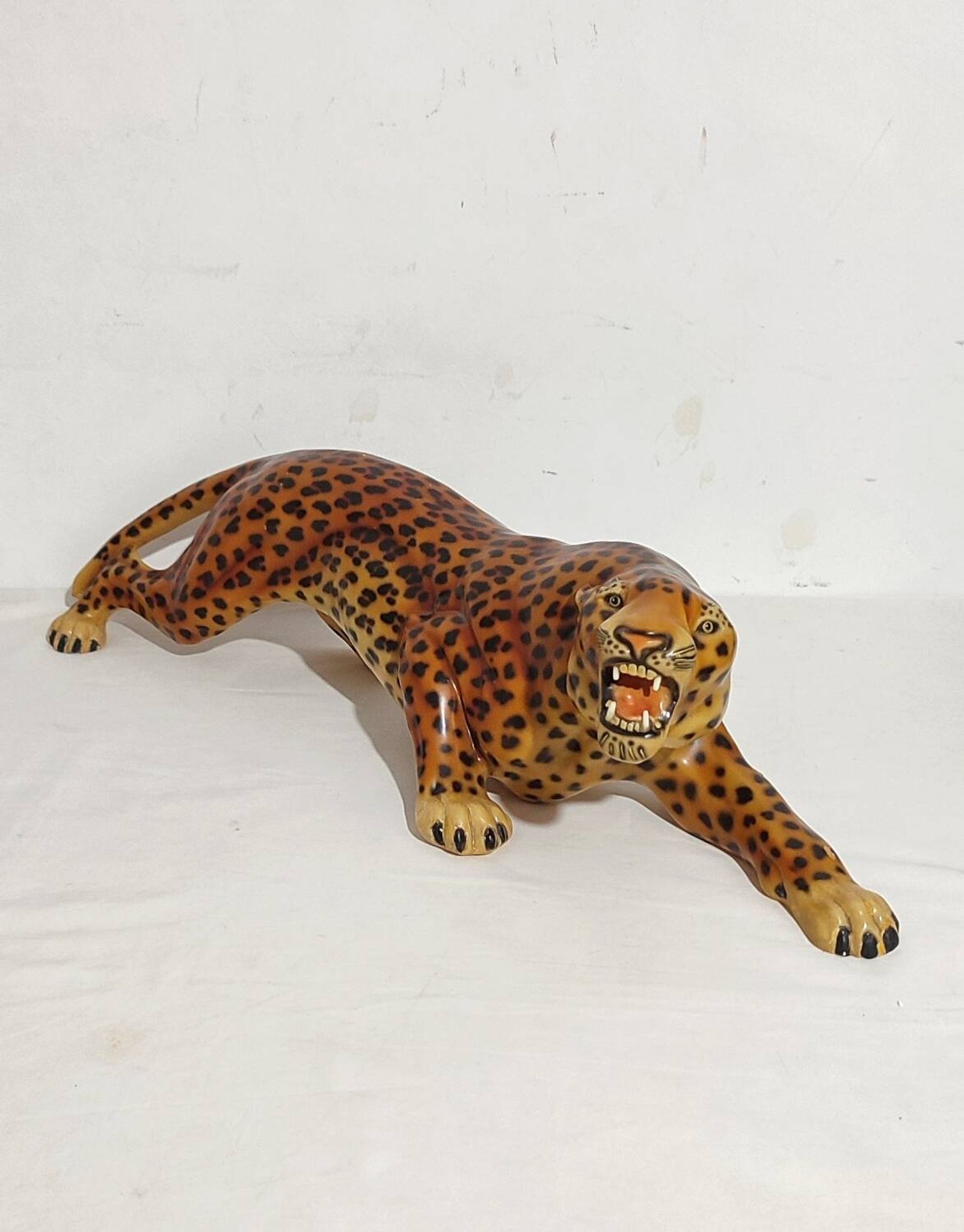 Tigre de cerámica. España, 1970s.