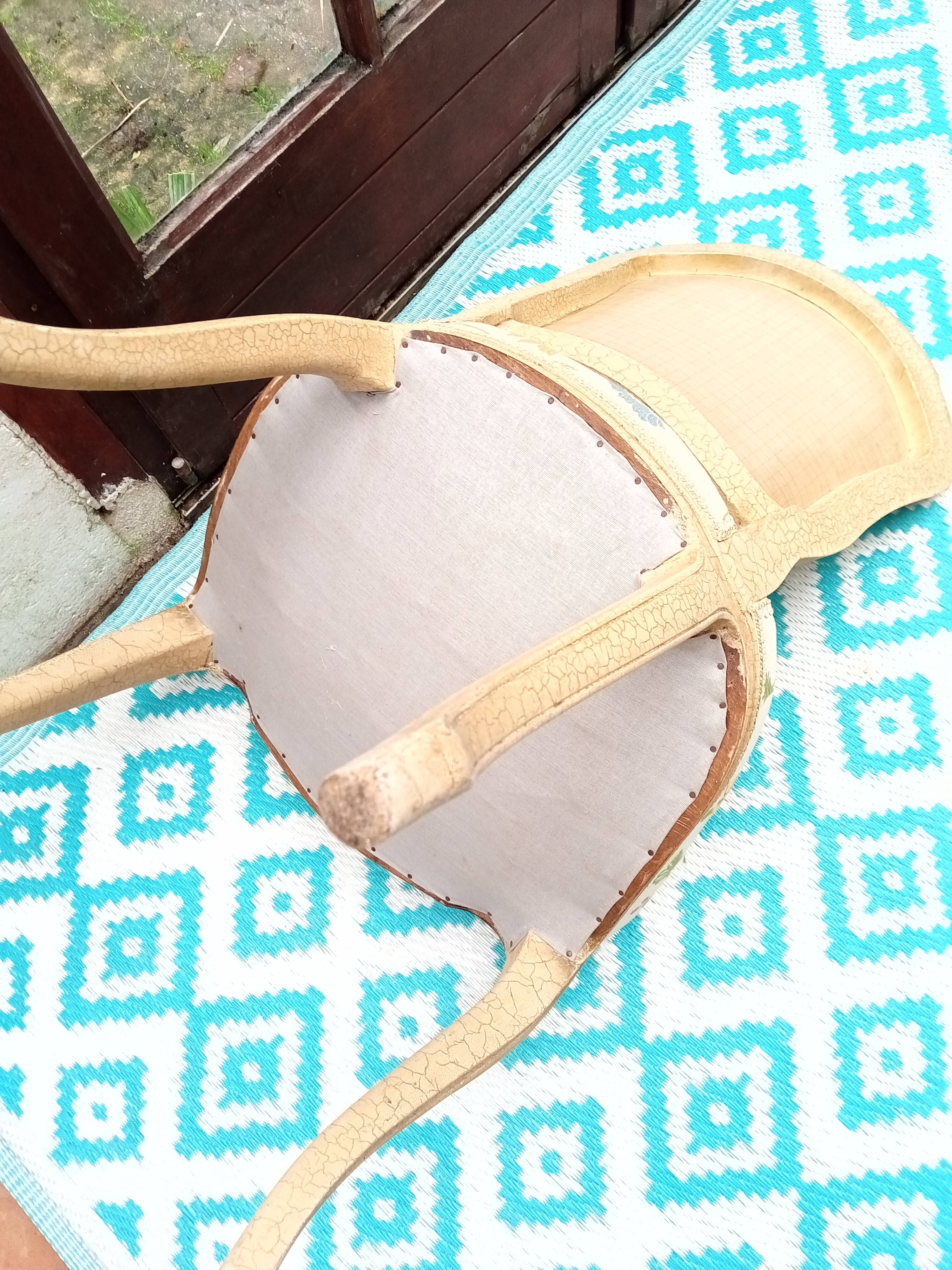 Upholstered chair Louis XV