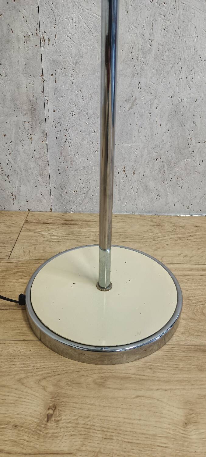 Eyeball Floor Lamp