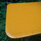Table de jardin pliante en métal