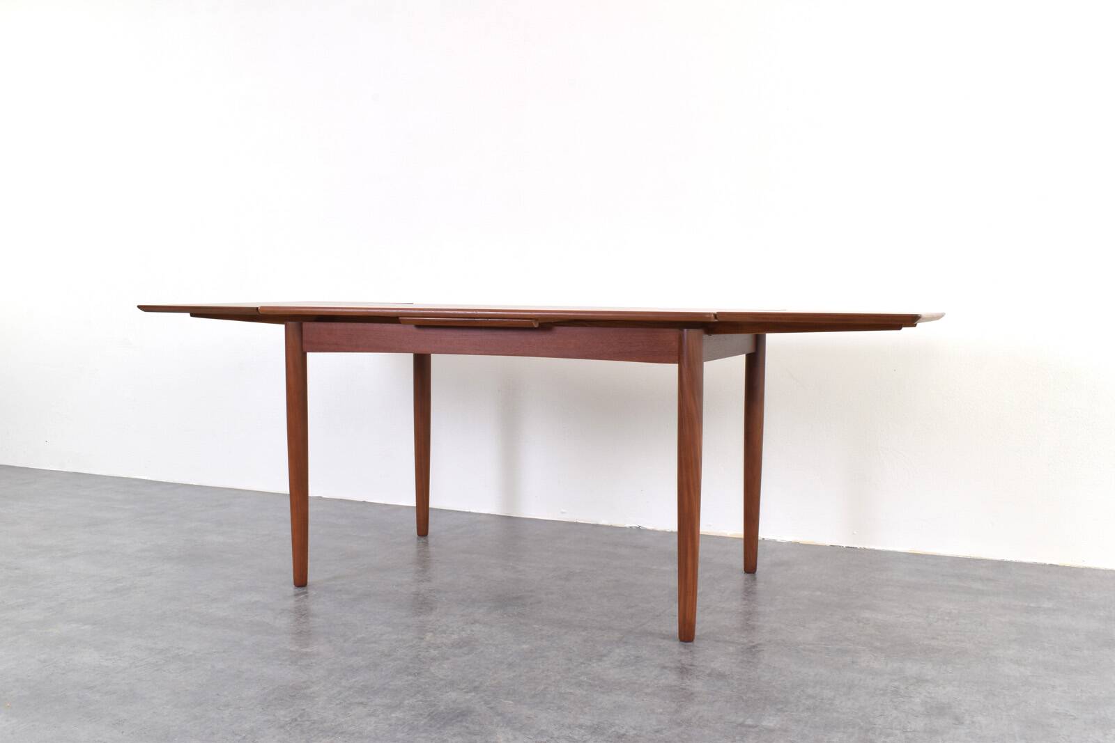 Mid-Century Danish Teak Extendable Dining Table, 1960s.