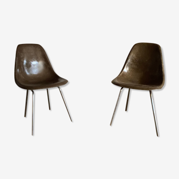 Pair of DSX chairs by Charles and Ray Eames Herman Miller edition