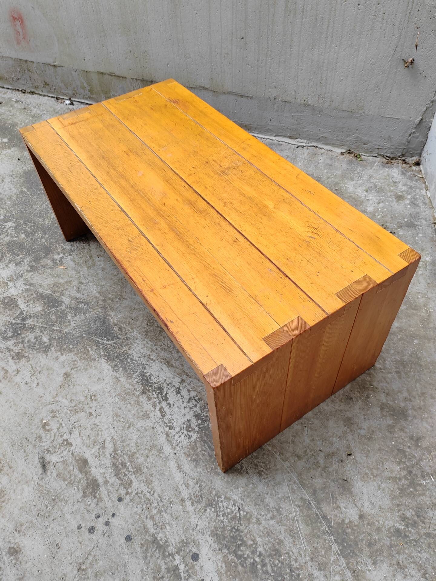Table basse pin vintage