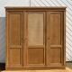 Armoire parisienne vintage