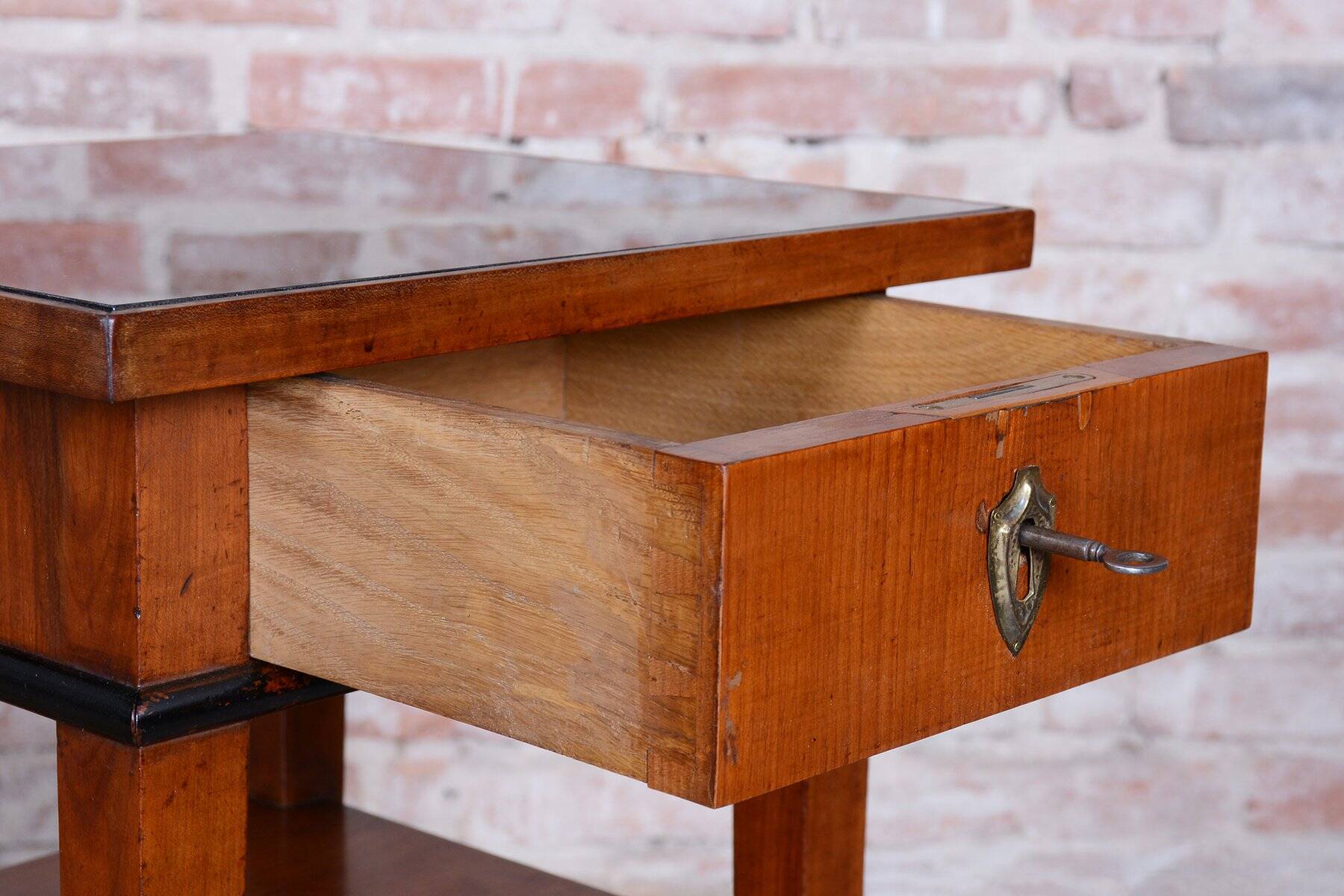 Small Biedermeier Side Table in Cherry, 1840s