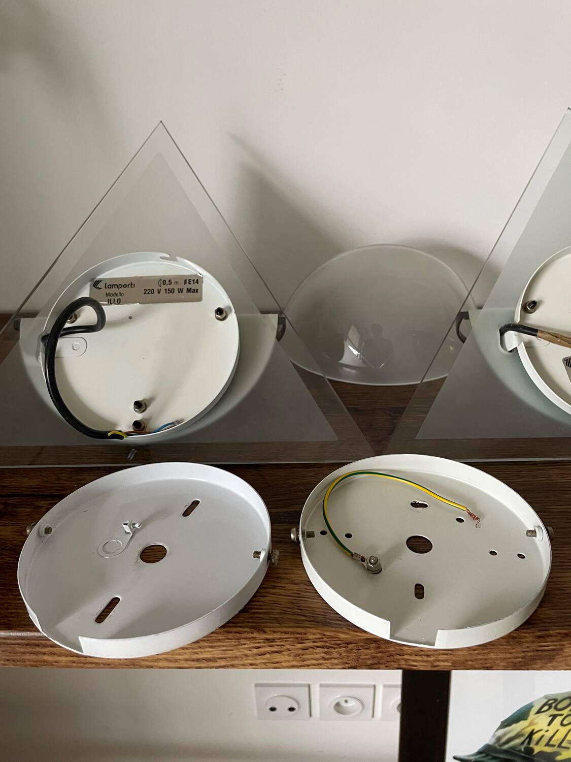 Pair of Illo wall lamps for Lamperti, 1980s, made in Italy