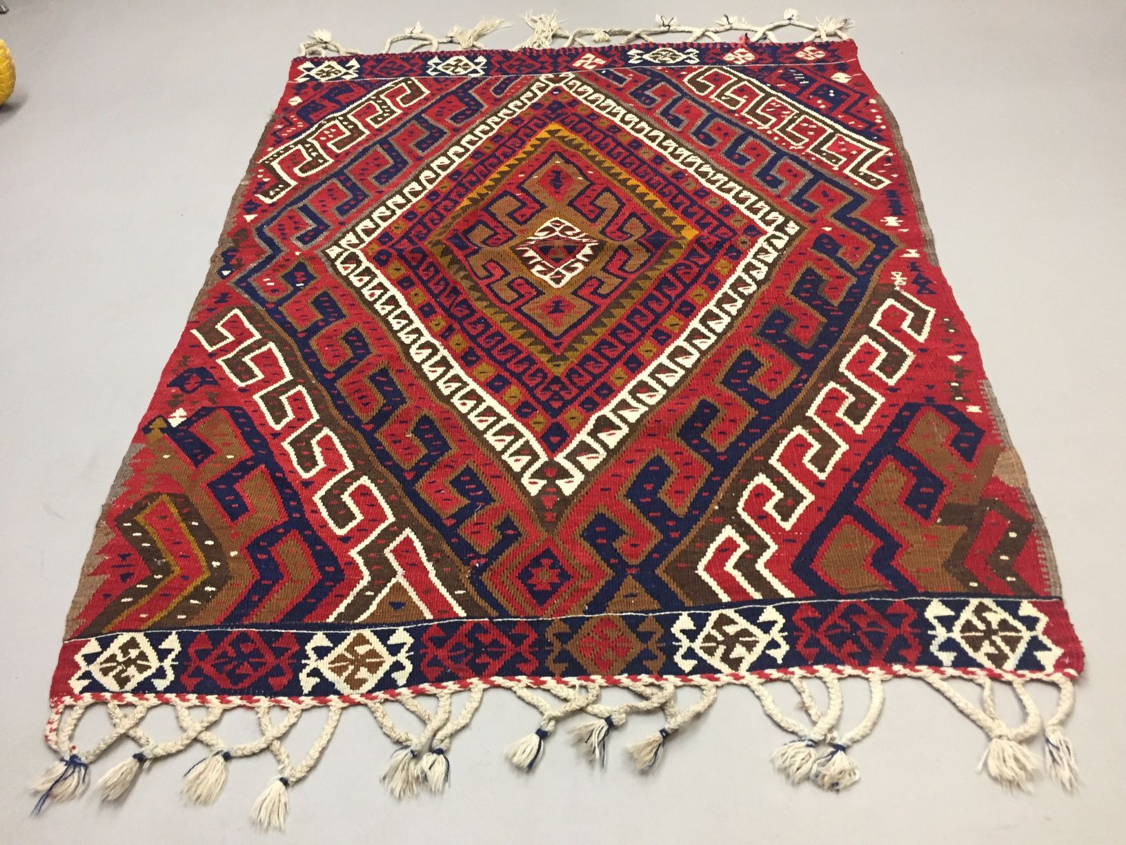 Turkish kilim 190x145 cm