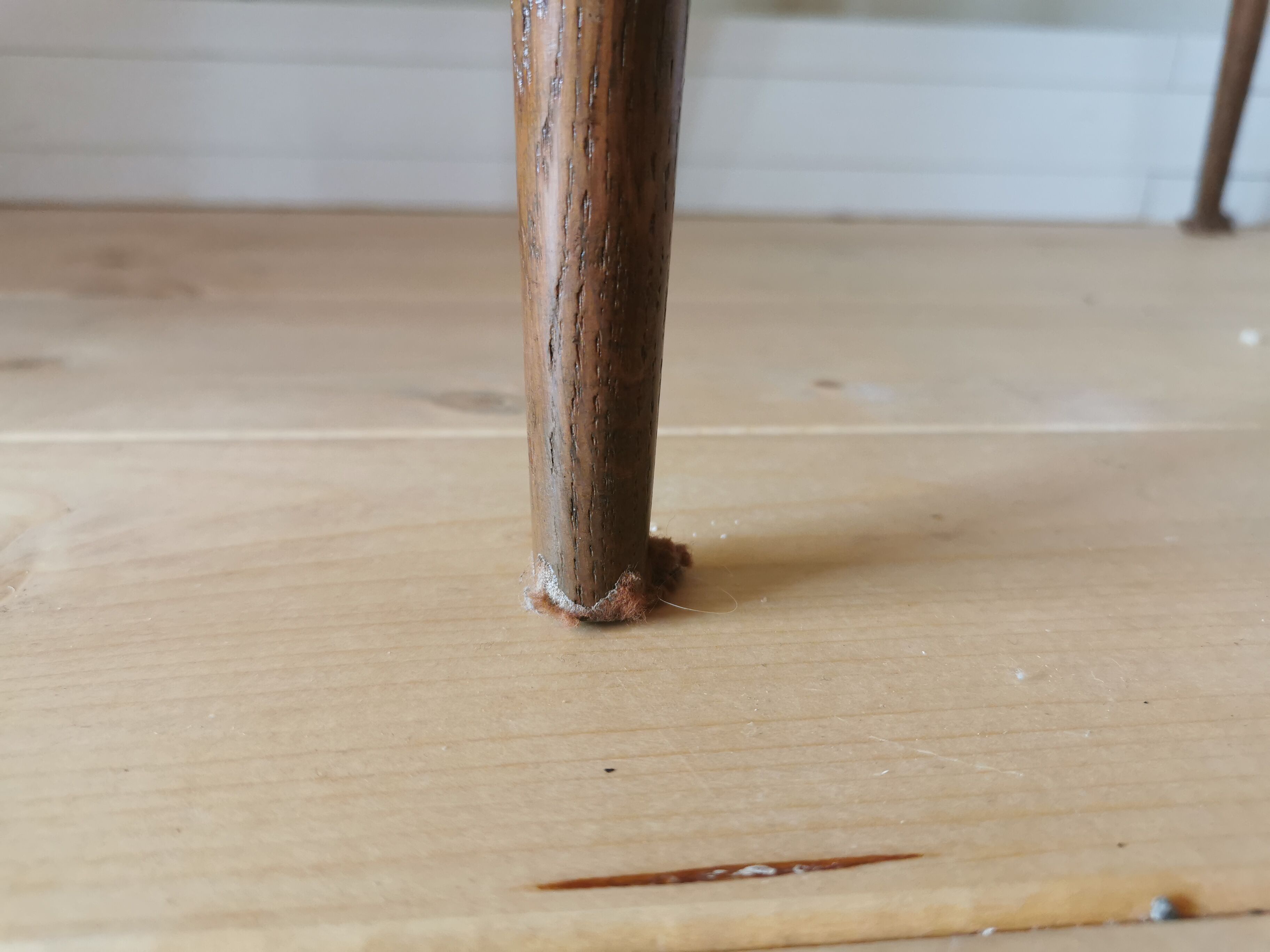 Lot of 6 Italian oak chairs from the 60s