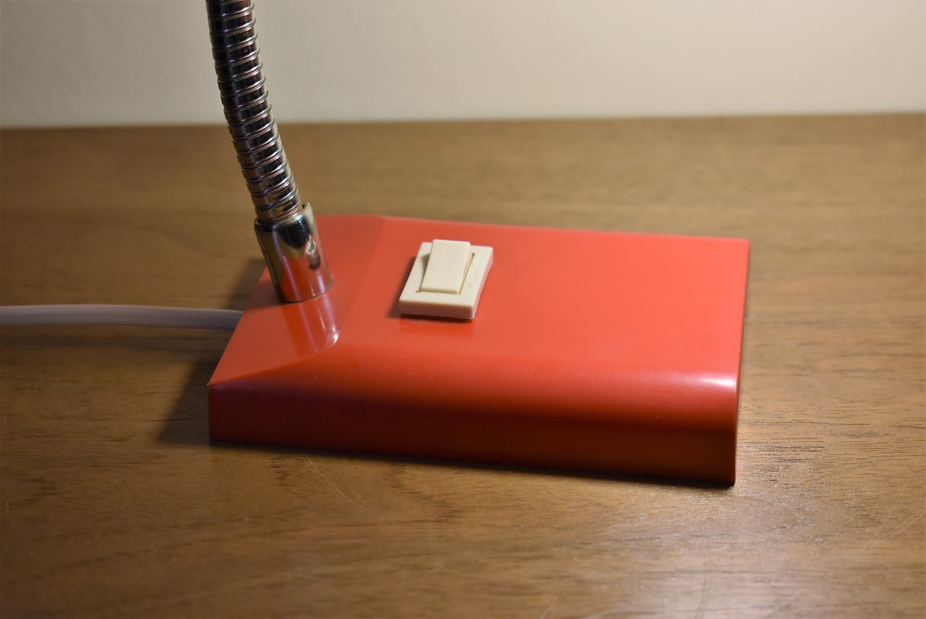 Red vintage Office lamp