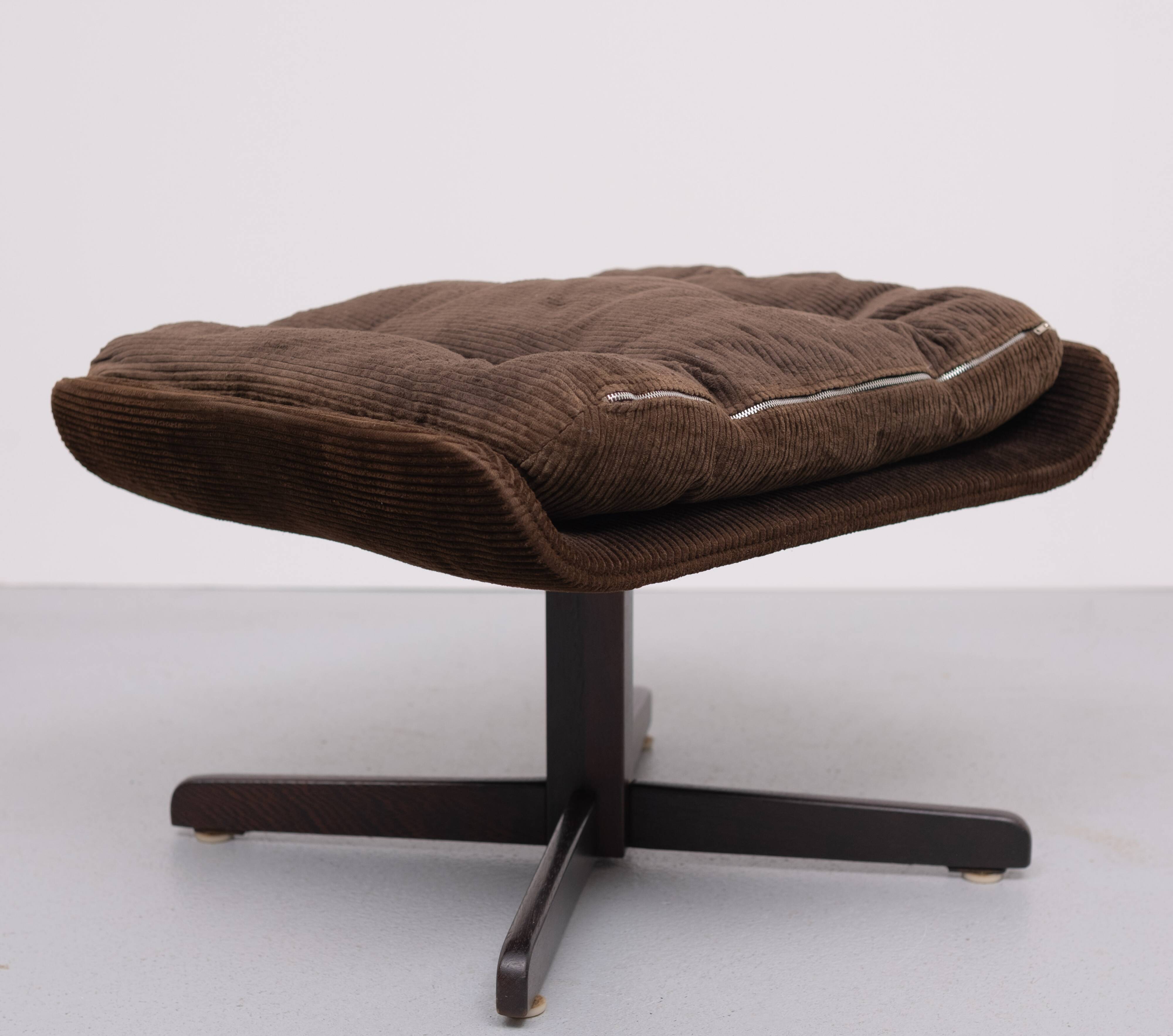 Footstool made off ripcord  1960s USA