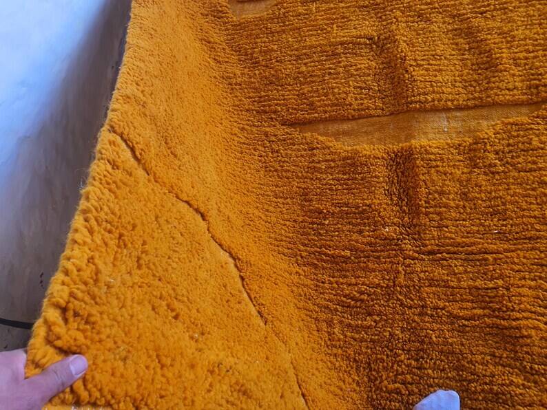 Handmade Berber rug 250cm x 150cm