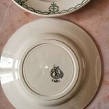 Lot of 4 vintage plates