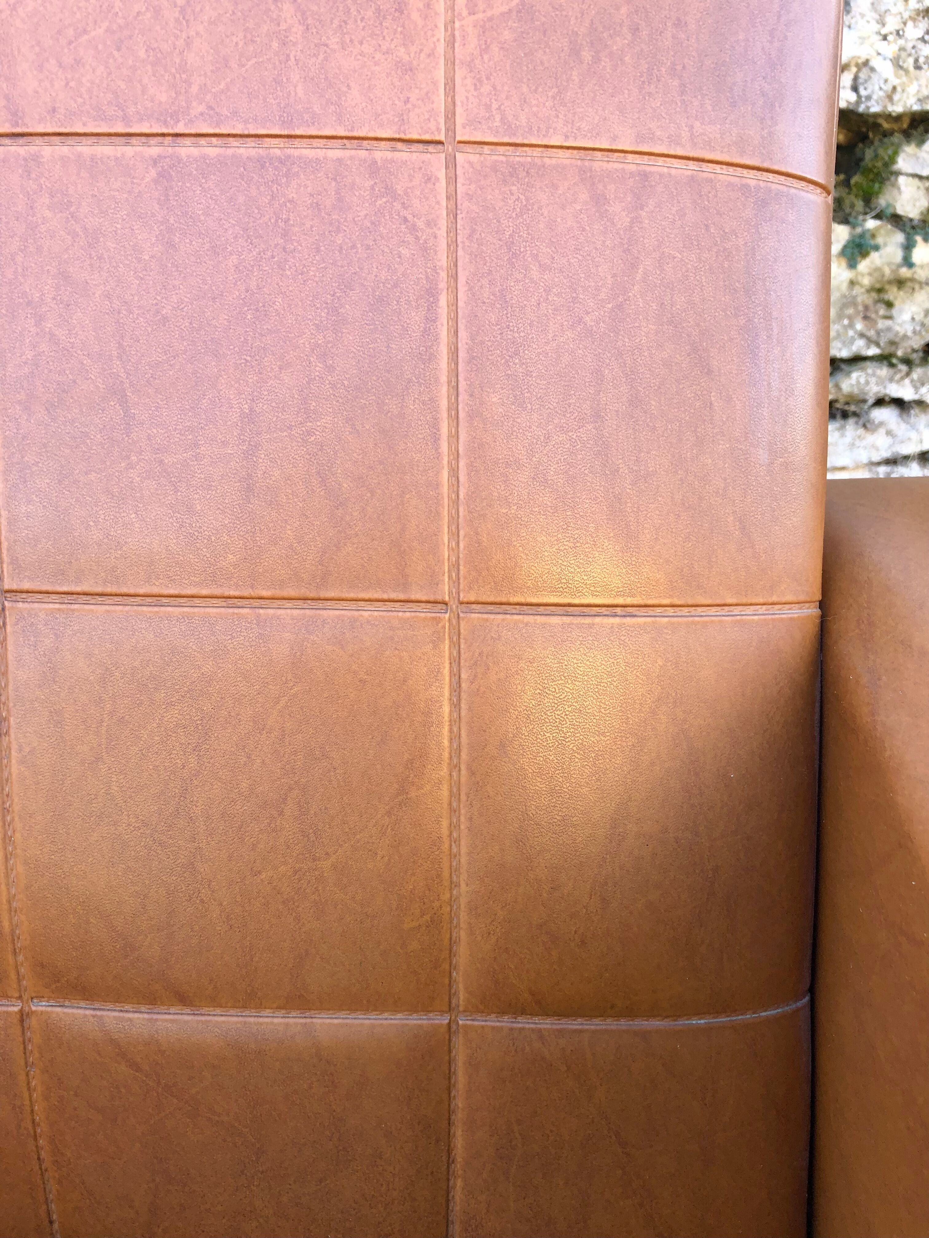 Vintage skaï armchair