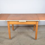 Table Mado