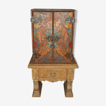 Cabinet Art Déco de style Néoclassique en cuir et chêne