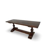 A fine 18th Century French walnut dining table