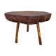 Table basse brutaliste en châtaignier