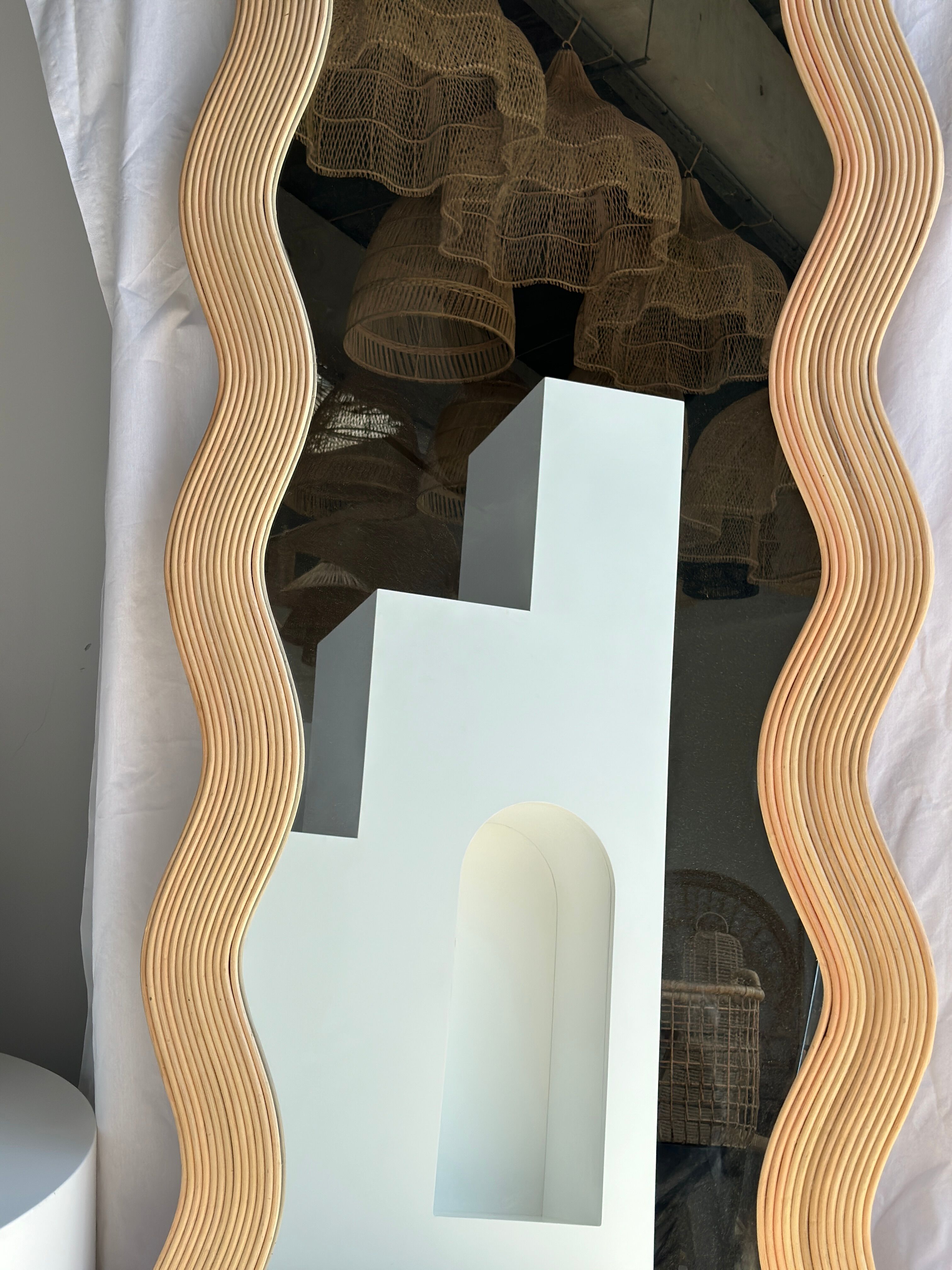 Zigzag rattan foot mirror H:182cm