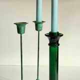 Bougeoirs en verre et métal vert