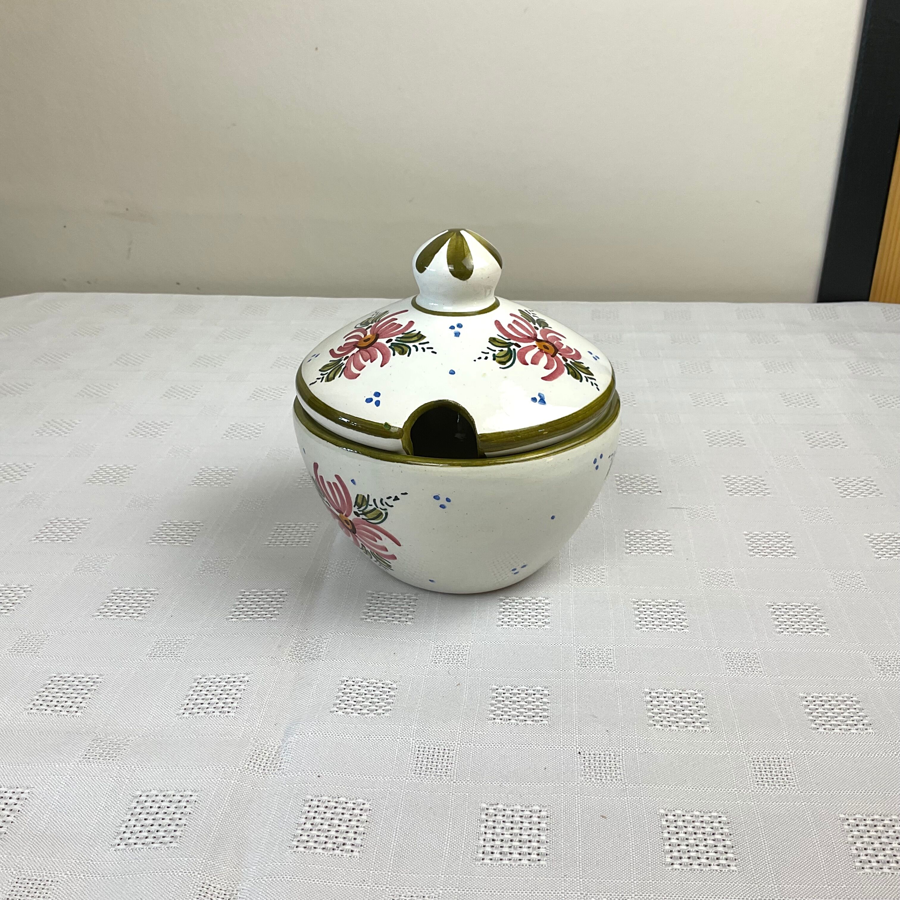 Ceramic jam/sugar bowl country style