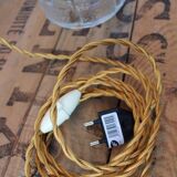 Moulded glass walk-in lamp