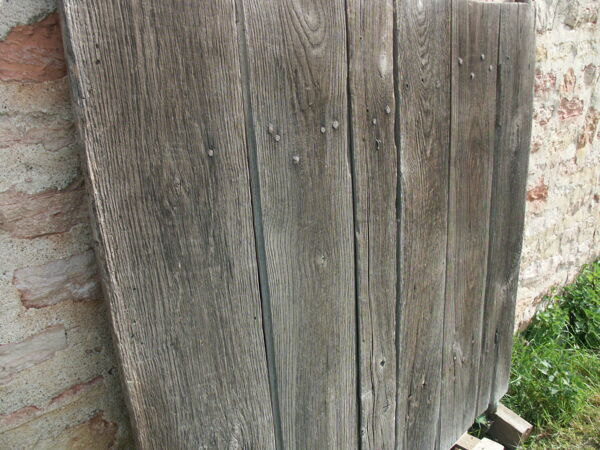 Paire de volets portes de grange du XVIII eme